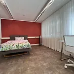 Commune88 East * 프리드리히스하펜