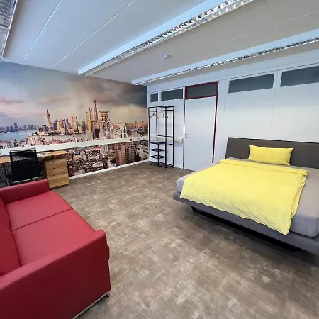 Semesterbostad Commune88 East