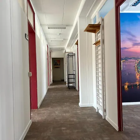 Commune88 East فريدريشسهافن
