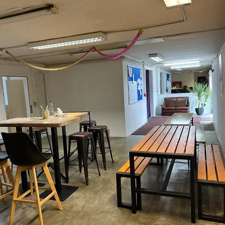 Commune88 East فريدريشسهافن