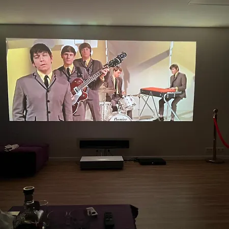 Commune88 East * 프리드리히스하펜