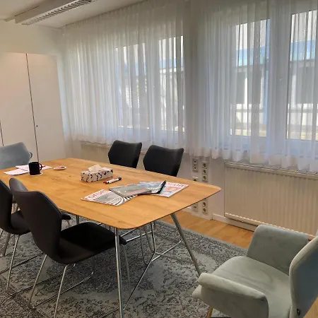 Semesterbostad Commune88 East