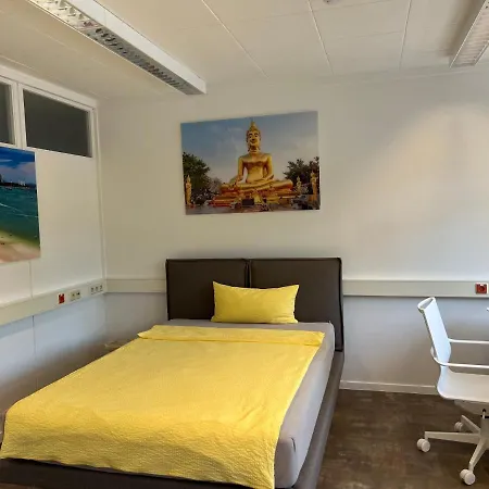 Commune88 East Semesterbostad