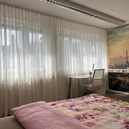 Commune88 East Semesterbostad