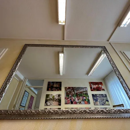 Semesterbostad Commune88 East *