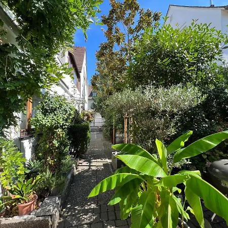 Commune88 East بيت للعطل